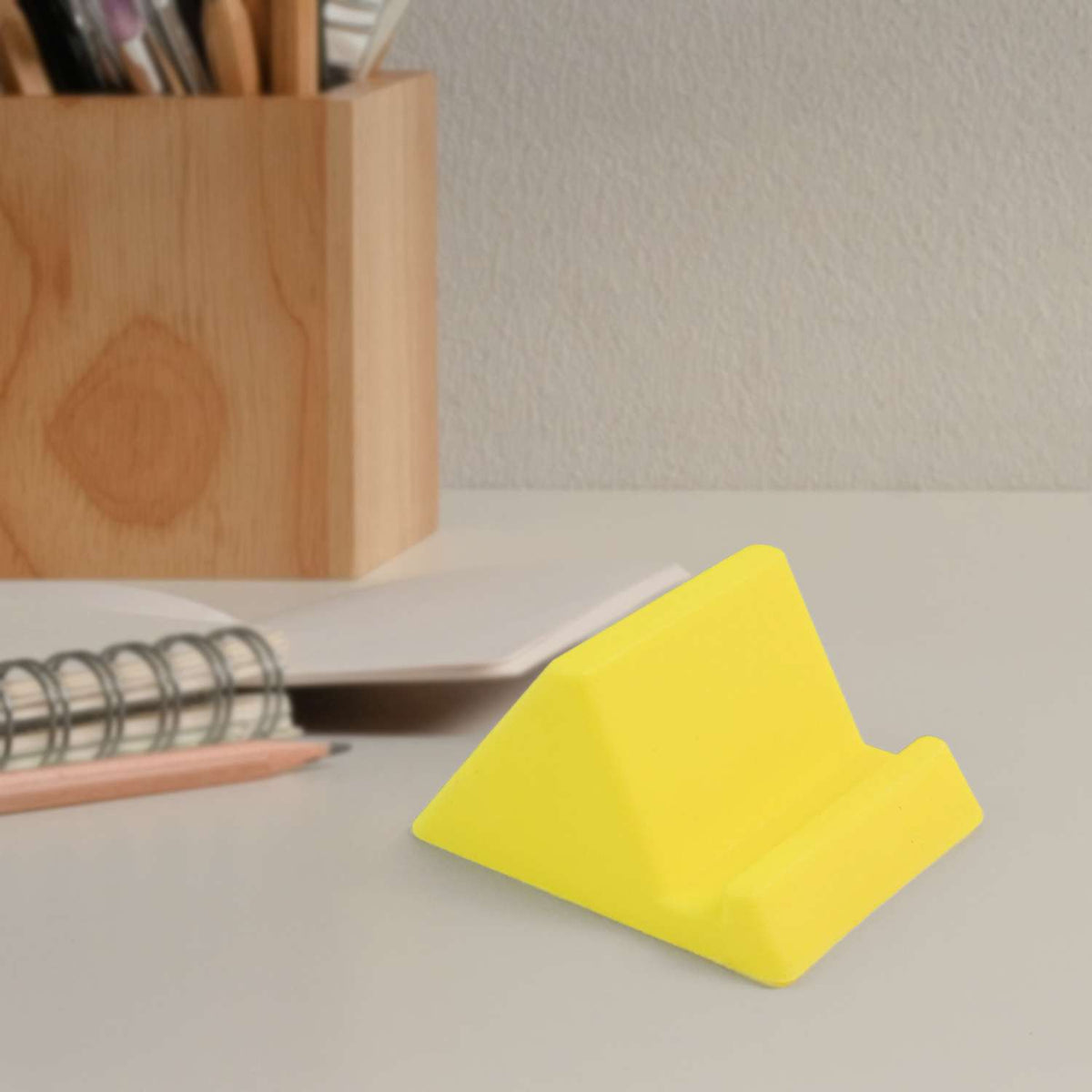 Compact Plastic Mobile Phone Holder Stand (1 Pc  Mix Color)