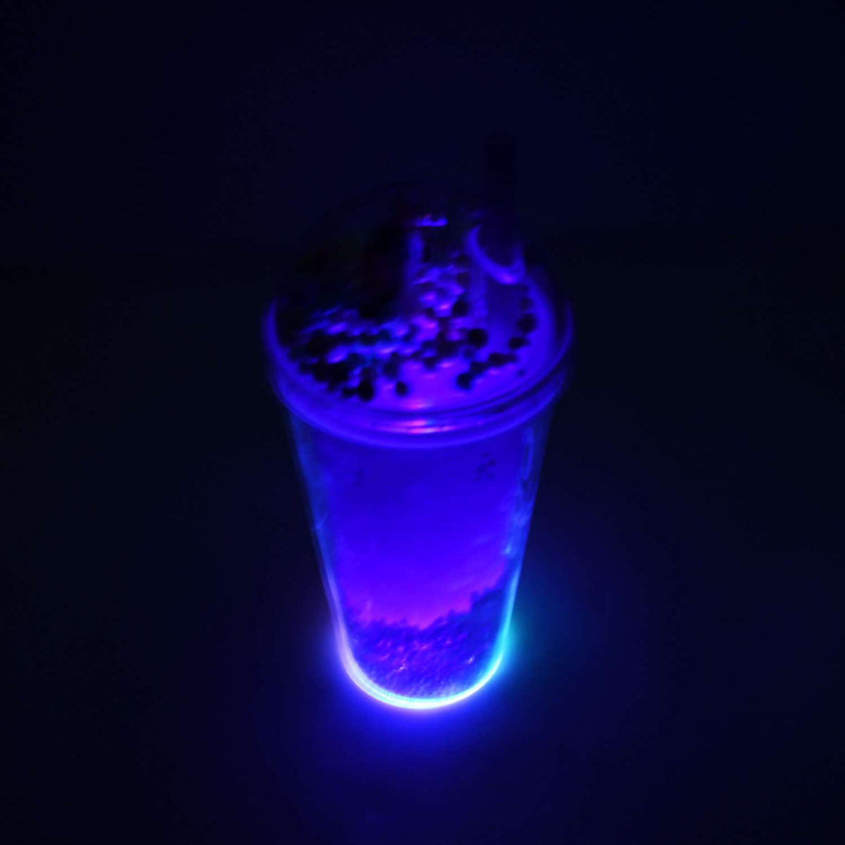 6883 Sipper Bottle With Straw Led Glow Light For Kidstumbler With Strawvacuum Flasksipper Plastic Tumblersipper Bottle With Straw (Pack Of 1) - Mr Urban Choices